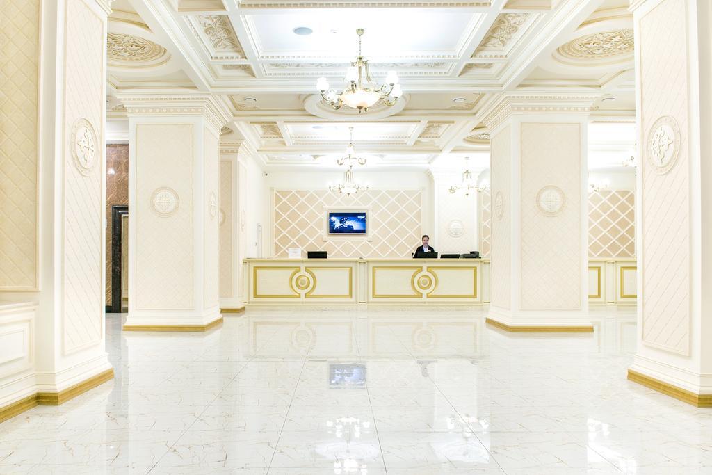 Shymkent Grand Hotel Zewnętrze zdjęcie