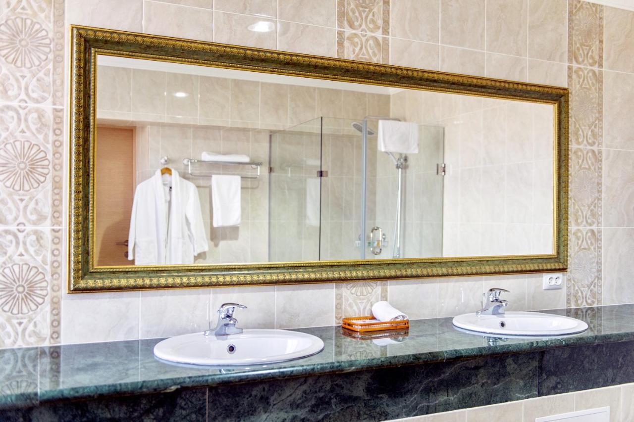 Shymkent Grand Hotel Zewnętrze zdjęcie